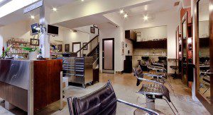 https://www.hamptonstohollywood.com/hamptons-to-hollywood/jim-wayne-salon-beverly-hills/