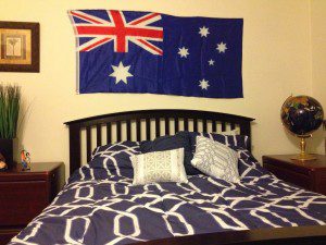 https://www.hamptonstohollywood.com/kyle-langan/east-meets-west-bedroom-make-over/